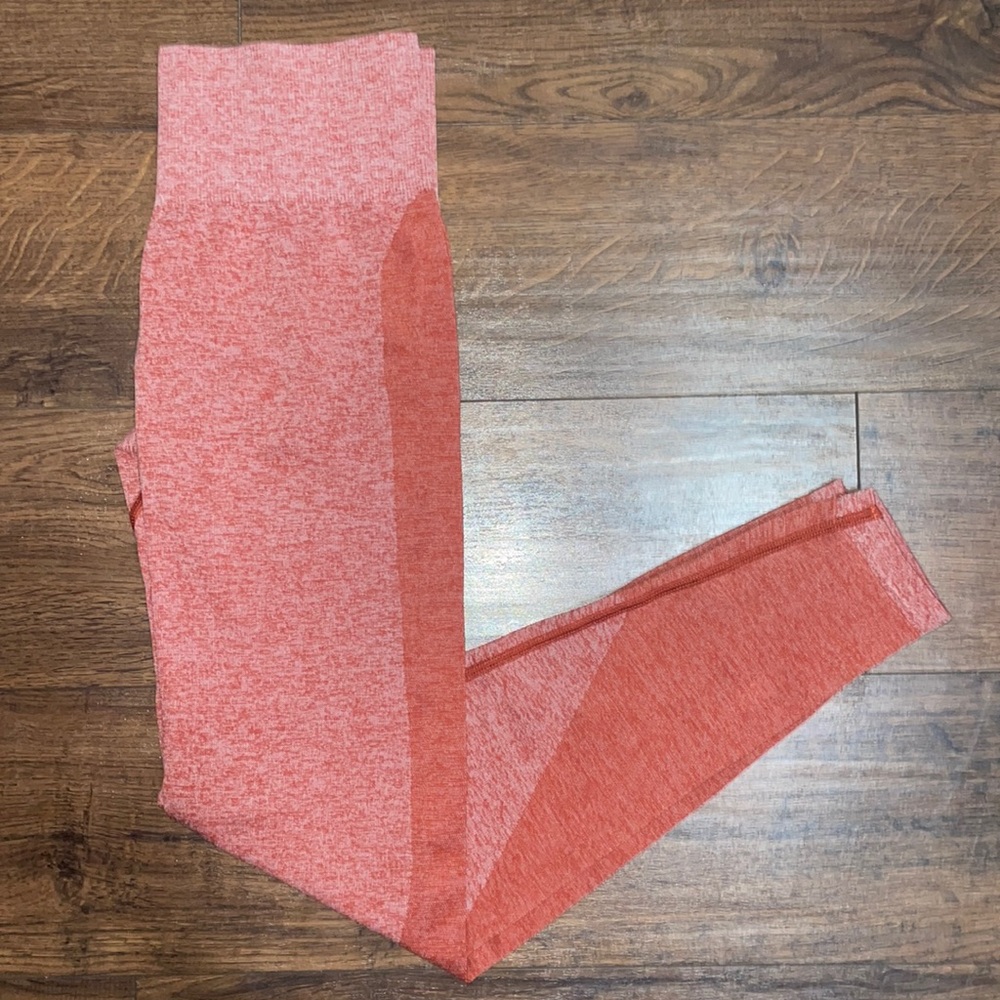 NWOT Victoria’s Secret PINK Leggings